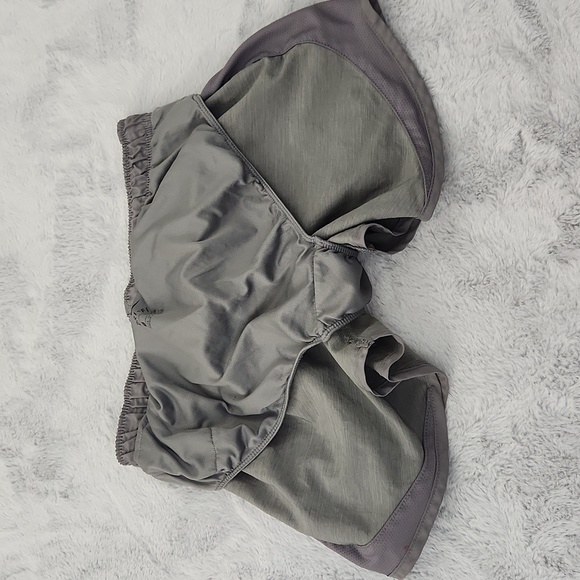 NIKE DRI-FIT shorts - Picture 5 of 6